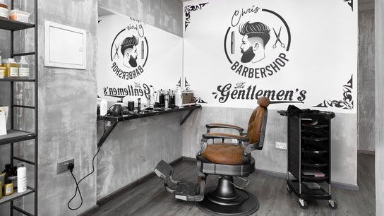 Chris Unisex Hair Salon