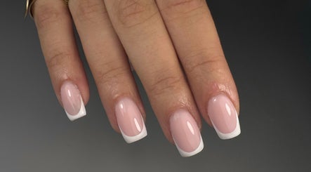 Nails by Ju image 2