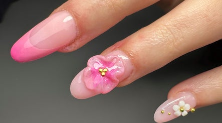 Nails by Ju image 3