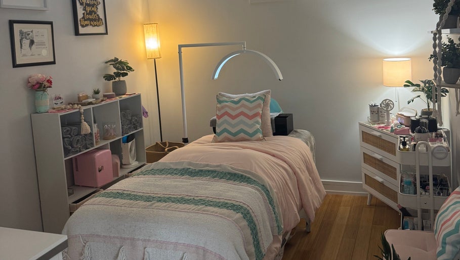 Relaxing treatment room at Blush Beauty Loft, Windsor, Ontario, CA with calming decor and soft lighting.