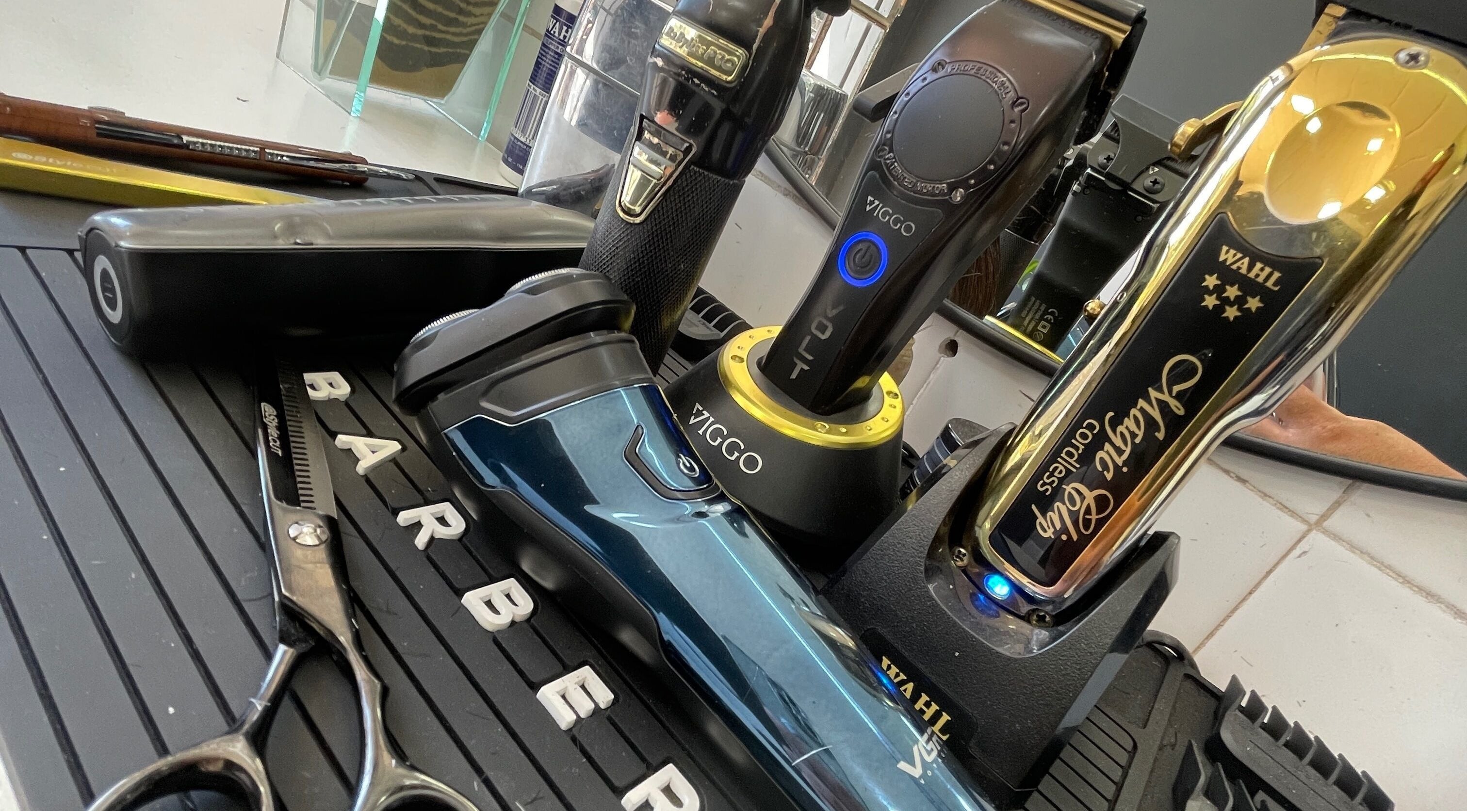 Herramientas de peluquería moderna en LA BARBERIA, Tortuguitas, Provincia De Buenos Aires, AR.