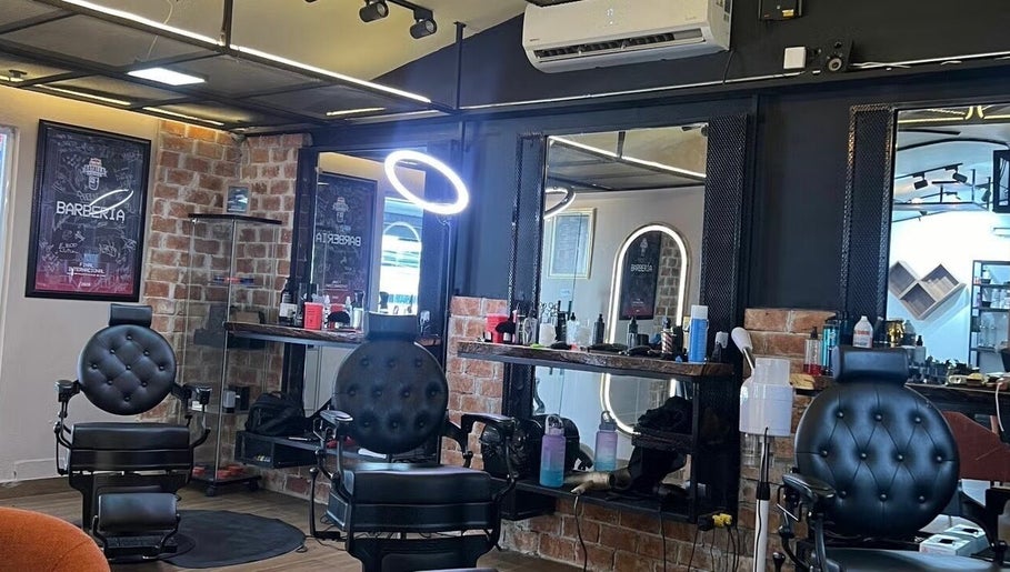 Imperio Barber, bilde 1