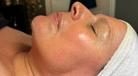 Forever Young Beauty image 3