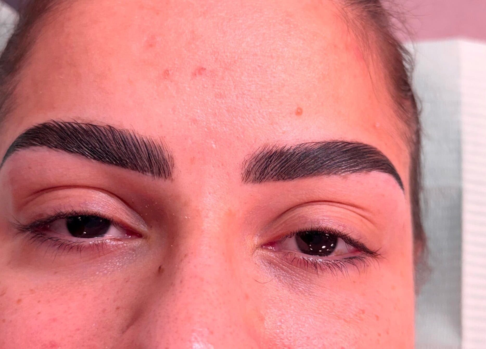 Perfectly shaped eyebrows at Pretty's in Bellbird Park, Queensland, AU. Enhance your look with expert styling.