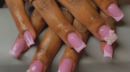 Steven M Beauty image 3