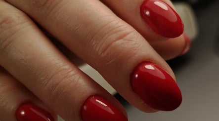 hipietza nails