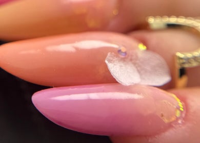 Unhas decoradas por Beatriz Carvalho - Nail Designer em Torres Novas, Santarém, PT. Design feminino e sofisticado.