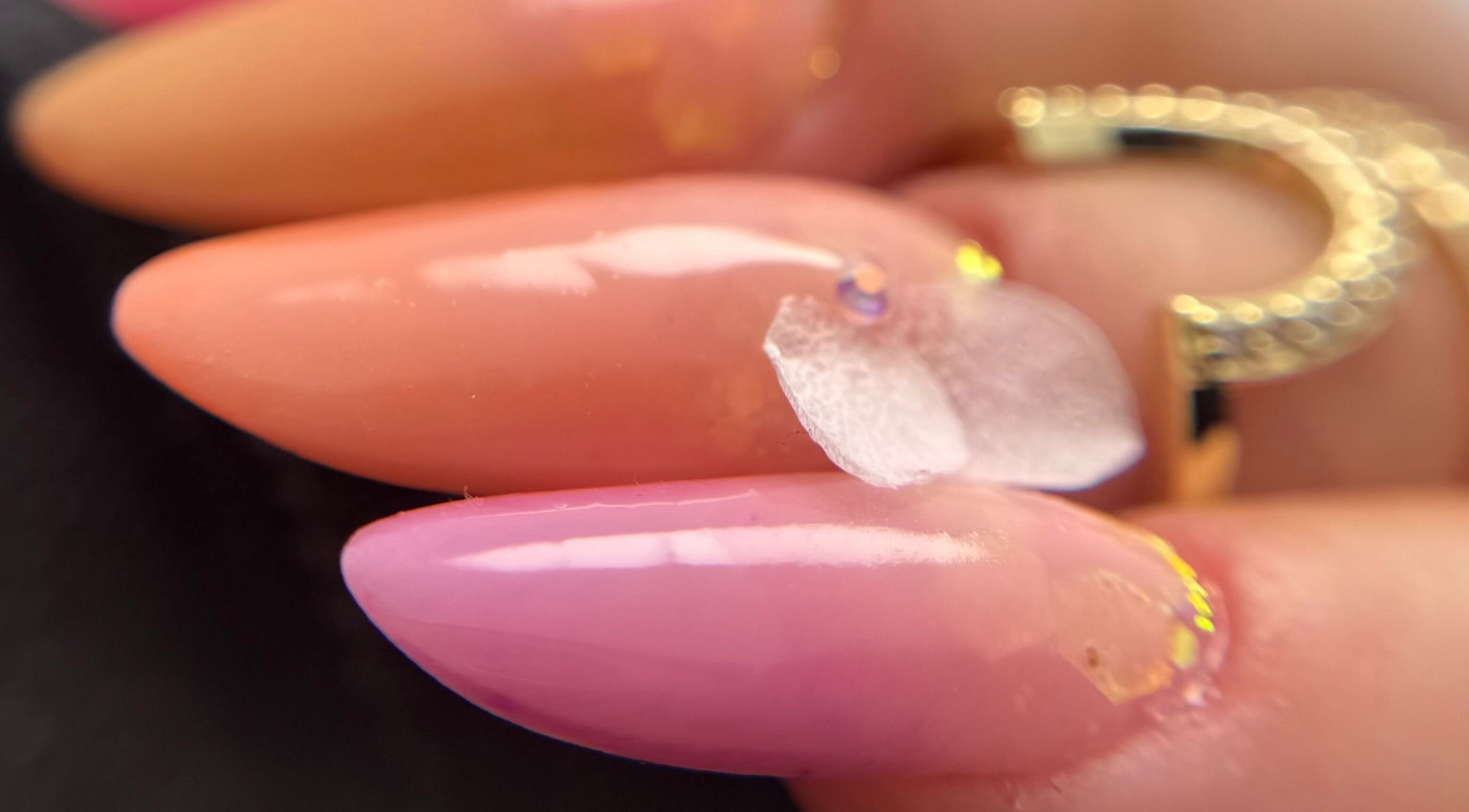 Unhas decoradas por Beatriz Carvalho - Nail Designer em Torres Novas, Santarém, PT. Design feminino e sofisticado.