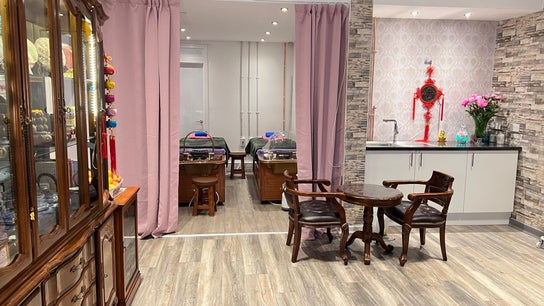 Lai's Salon