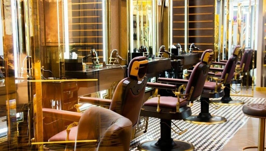 Amber Gents Salon, Two Seasons Hotel image 1