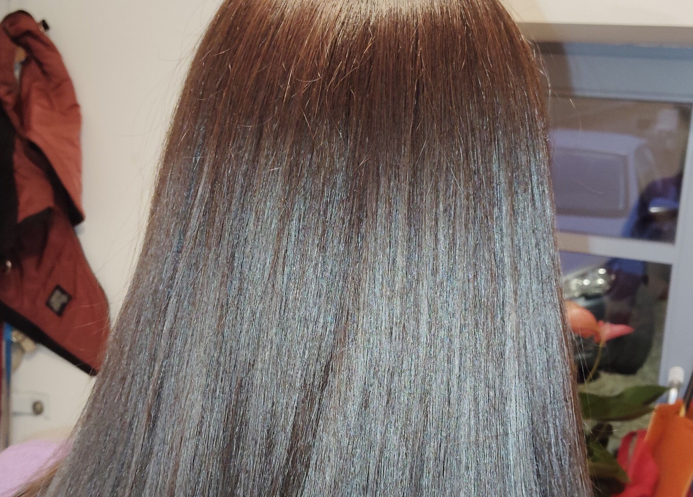 Chevelure lisse et brillante chez Nails'Hair by Flo, Cubrial, Bourgogne-franche-comté, FR.