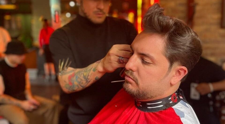 Servicio de peluquería en Barberia Lords ®️ Essential C.C. Hayuelos, Bogotá, Bogotá, CO.