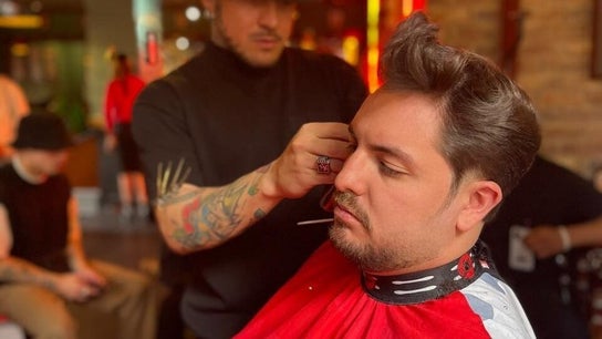 Barberia Lords ®️ Essential C.C. Hayuelos (Super Tienda)