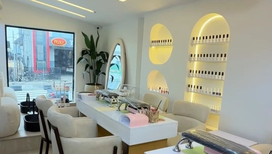 The Nail Bar by Havvi, bild 1