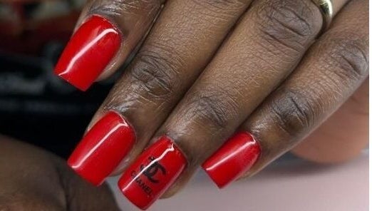 NUMA NAILS AND BEAUTY billede 1