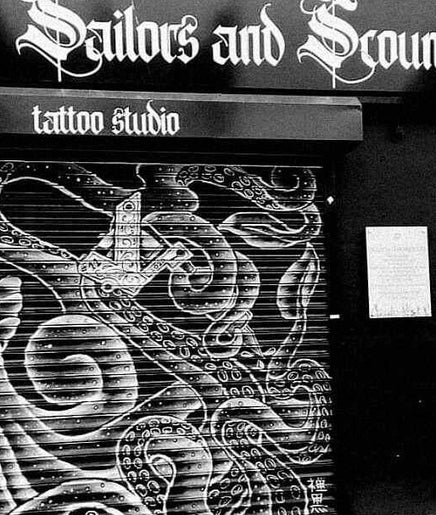 Sailors and Scoundrels tattoo and piercing billede 2