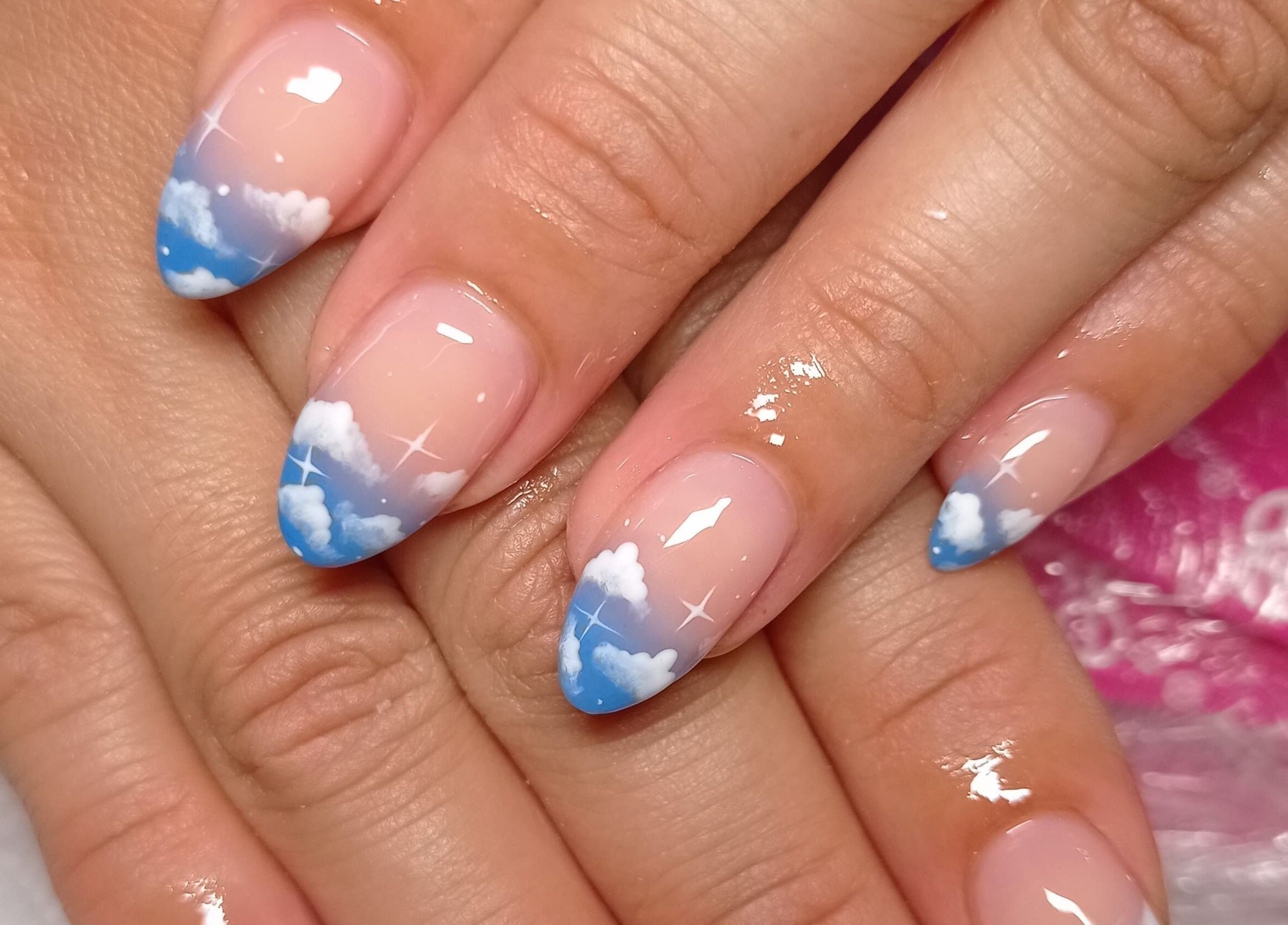 Diseño de uñas de cielo en Arte y Ashé by Patry Glez, Madrid, Comunidad De Madrid, ES.