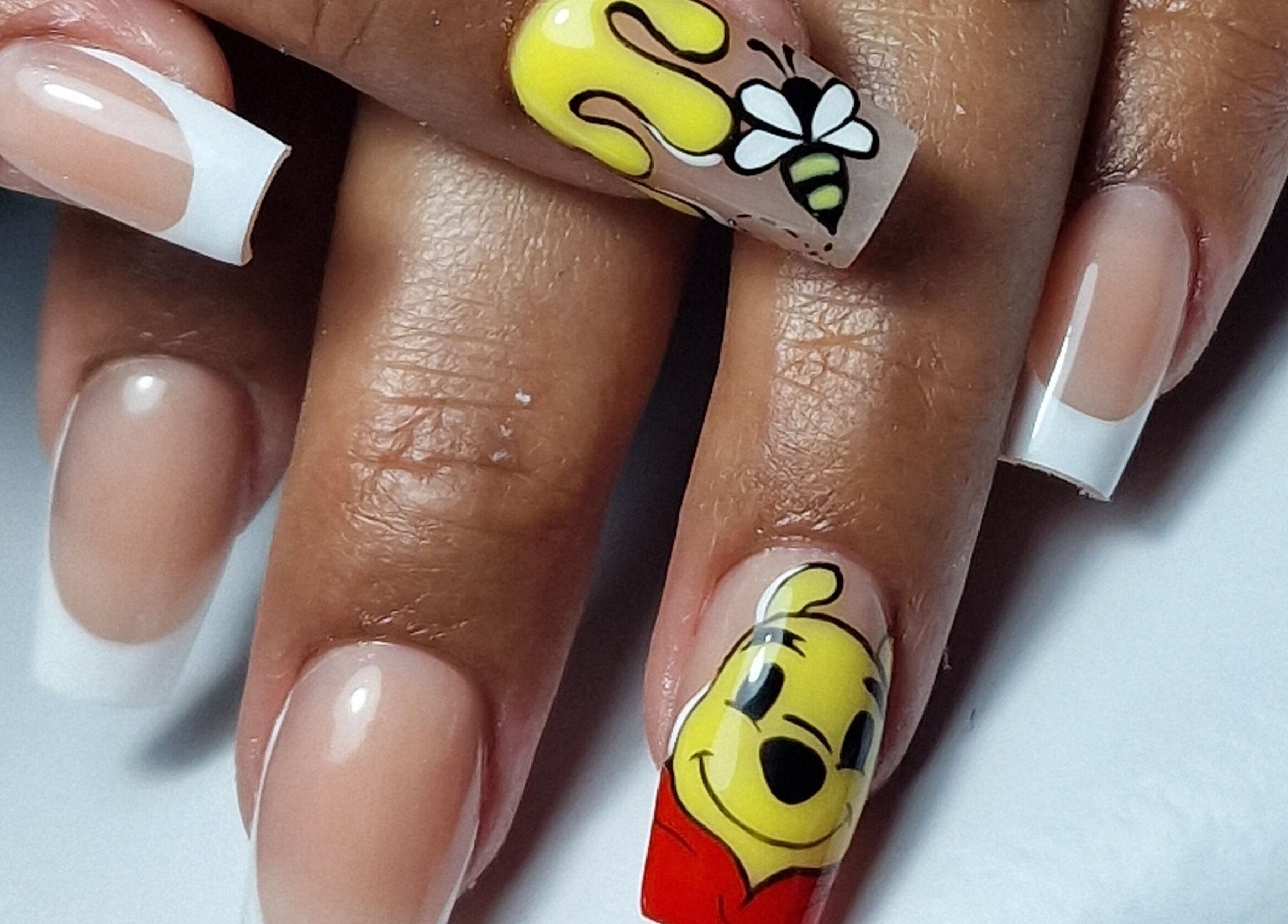 Uñas decoradas con diseño animado en Arte y Ashé by Patry Glez, Madrid, Comunidad De Madrid, ES.