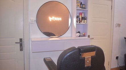 24 Hour Beauty
