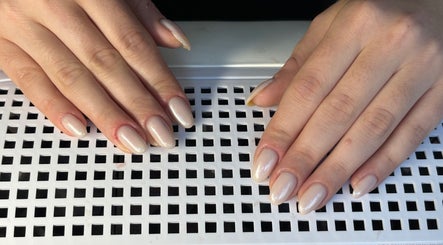 Refind Nail Studio, bilde 3