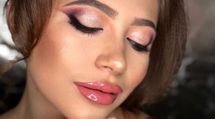 The beauty lab by Madalina