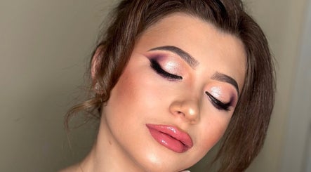 The Beauty Lab By Madalina