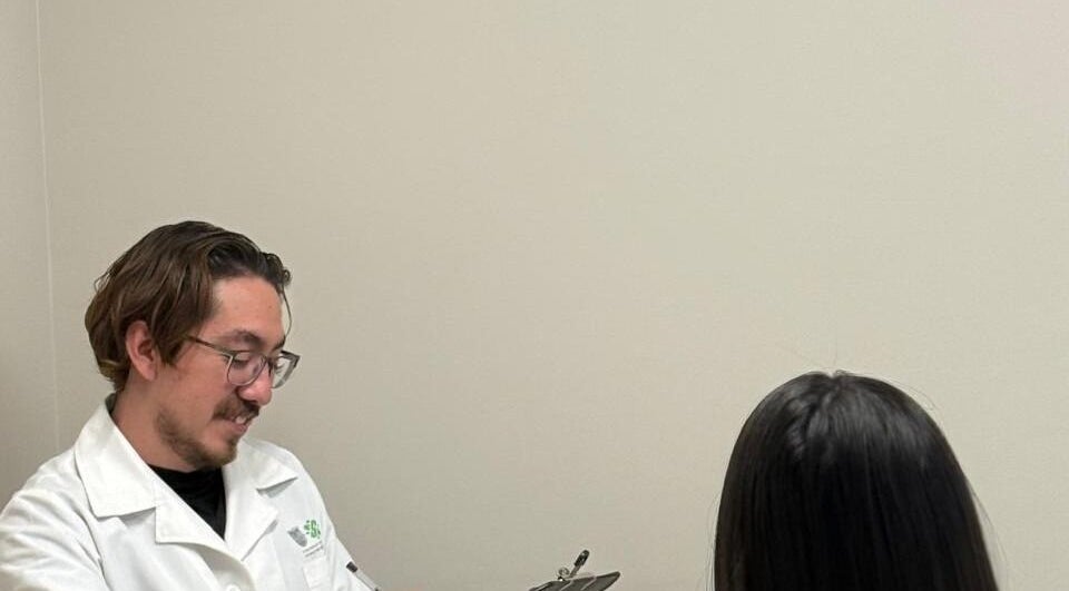 Especialista en L'essence Capilar Clinic ofrece consulta en Ciudad de México, Ciudad de México, MX.