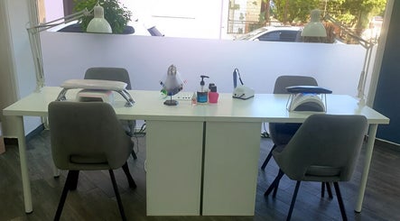 De'za.Art Nails And More, bild 2
