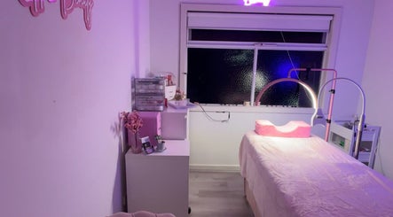 Heavenly Glow Beauty image 3