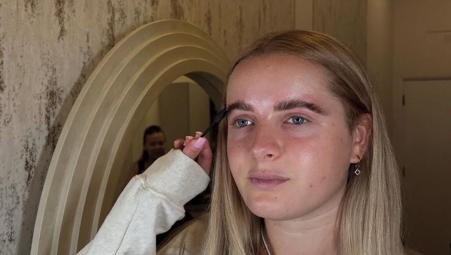 Professional brow styling at Waglash Brows, Solihull, England, GB, enhancing natural beauty.