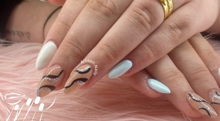 รูปภาพ Artisan Nails 2
