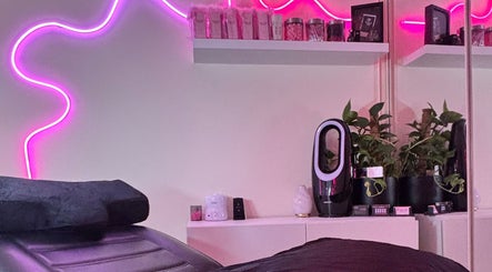 Dark Elegance Beauty Studio зображення 2