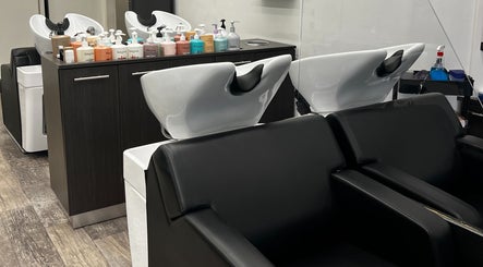 DBK Salon Bayview image 2