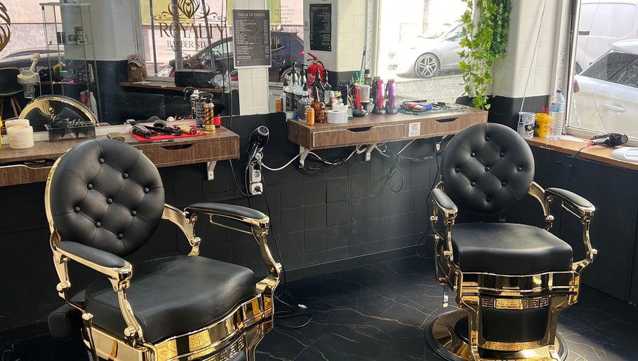 Royalty Barber Studio Queluz – kuva 1