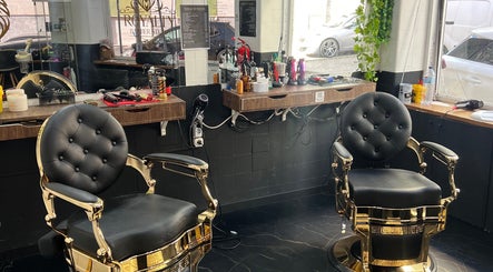 Royalty Barber Studio Queluz