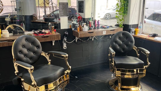 Royalty Barber Studio Queluz