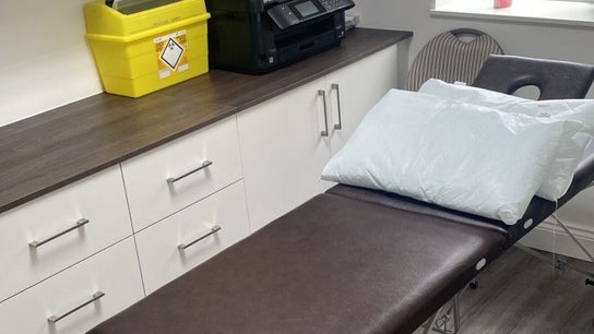 Skin by Dhreena & Beauty by Dhreena