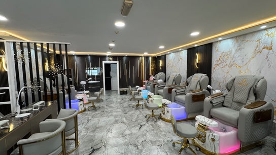 1 Million Beauty Lounge Gorey