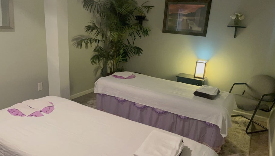 Bliss Massage Studio image 1