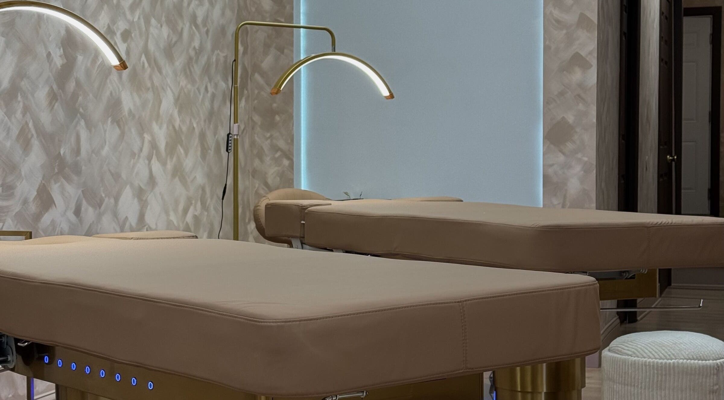 Luxurious spa beds at Garden and Bee in Eatontown, New Jersey for ultimate relaxation and wellness.