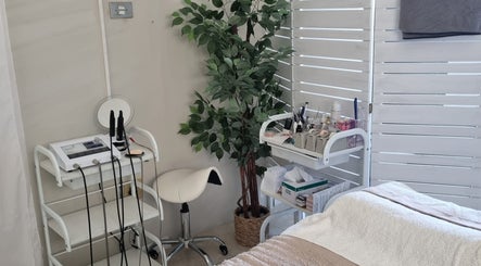 Pure Indulgenz Beauty Salon изображение 2