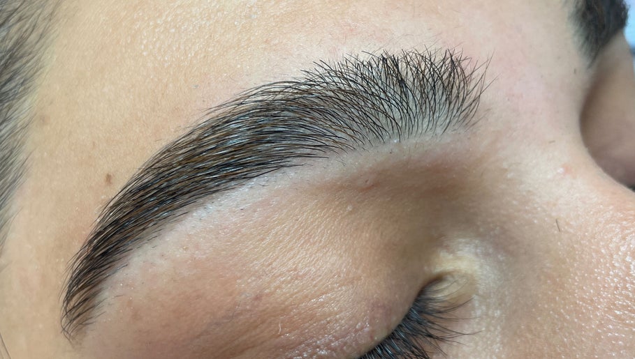 Brows & Laser afbeelding 1