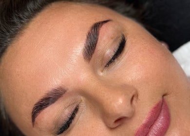 Close-up of perfectly shaped eyebrows at BBS Beauty Gramm, Royal Leamington Spa, England, GB.