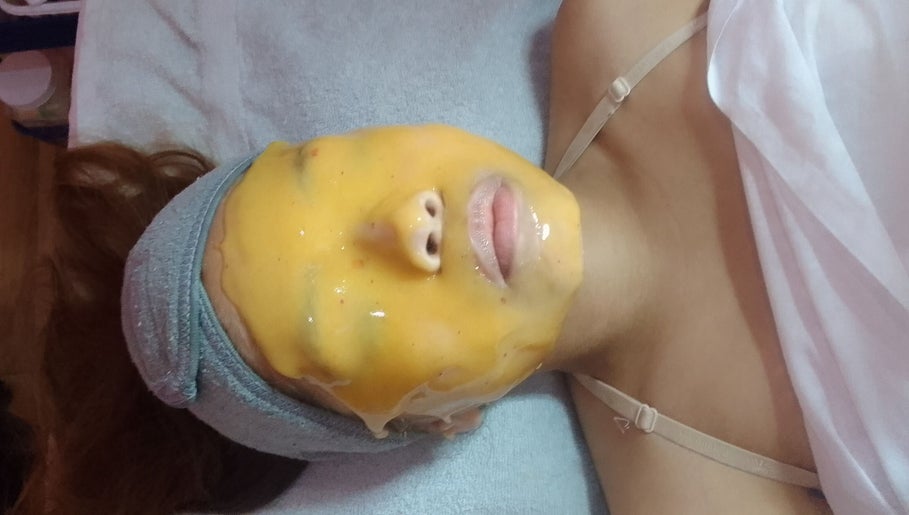 NN Beauty and Wax Salon image 1