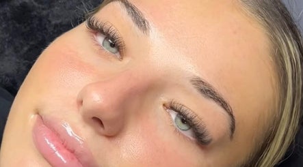 Siren Beauty image 3