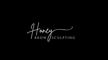 Honey Brow Sculpting