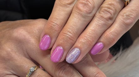 Pretty & Polish’d Nails imagem 2