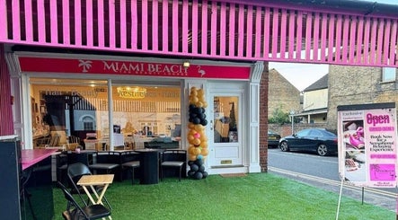 Miami Beach Tan Beauty Lounge изображение 3