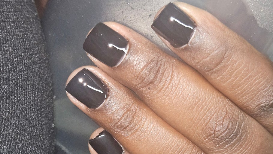 Geltech Nail Studios obrázek 1