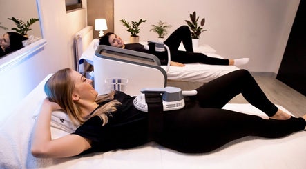 Lux Body Space image 3